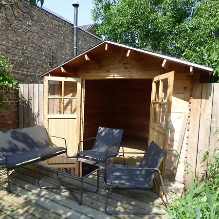 Apartament Fewo16 *